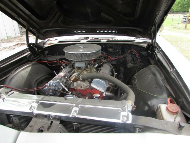 1969 Silver Chevrolet Chevelle