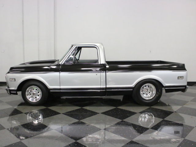 1972 Black Chevrolet C-10 Pickup (Truck)