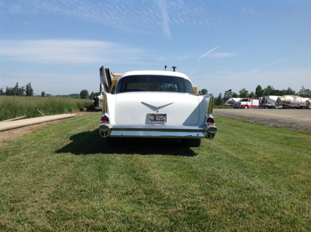 1957 Chevrolet Bel Air/150/210