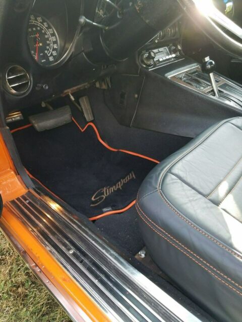 1975 Orange Chevrolet Corvette Coupe