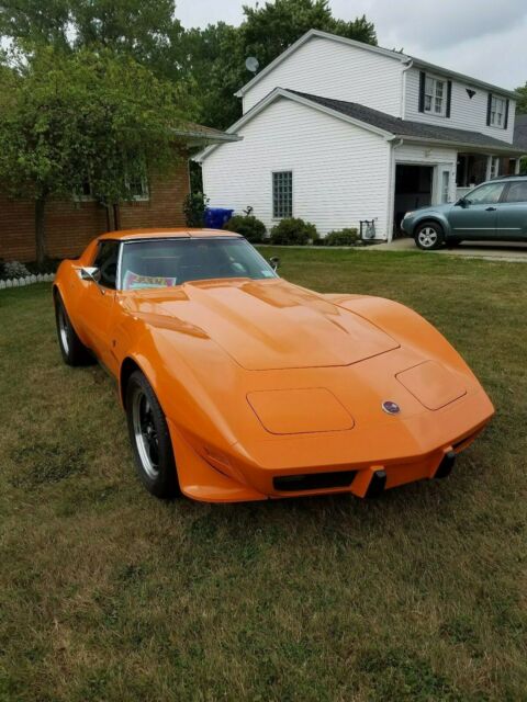 1975 Orange Chevrolet Corvette Coupe