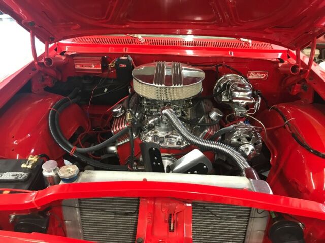 1962 Red Chevrolet Bel Air/150/210 Wagon