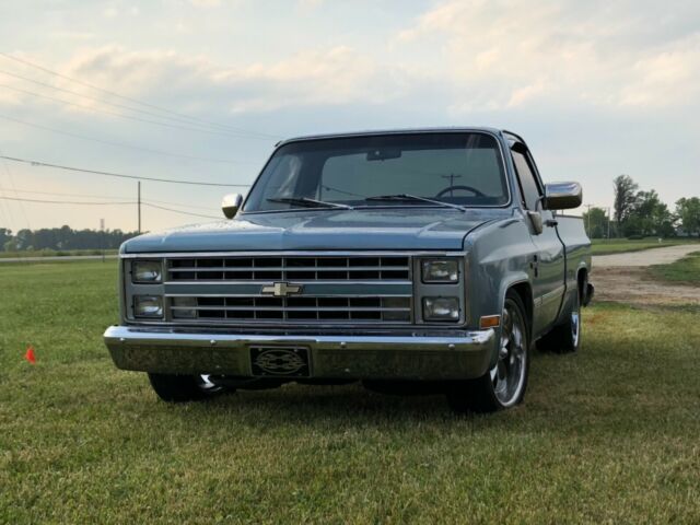 1986 Teal Chevrolet C-10 Extended Crew Cab Pickup