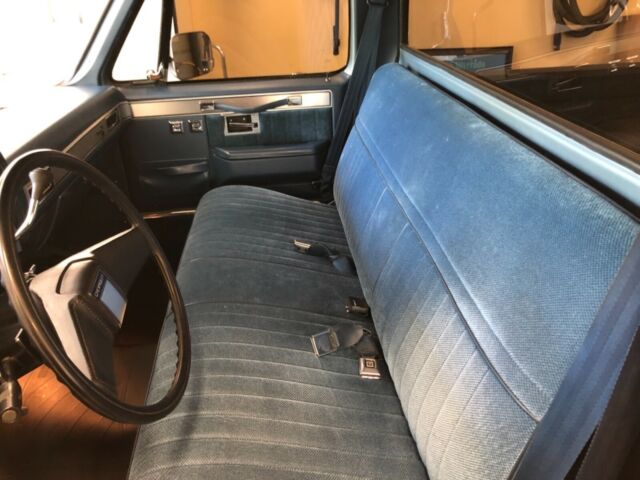 1986 Teal Chevrolet C-10 Extended Crew Cab Pickup