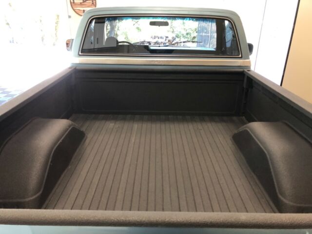 1986 Teal Chevrolet C-10 Extended Crew Cab Pickup