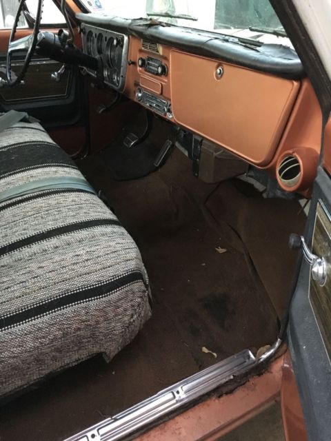 1972 Brown Chevrolet Cheyenne Standard Cab Pickup