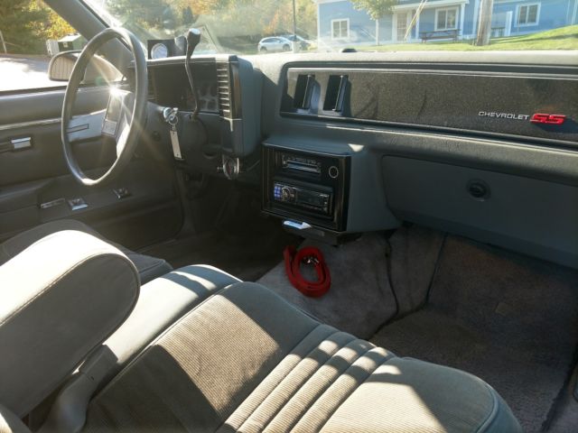 1986 Silver Chevrolet El Camino Cab & Chassis