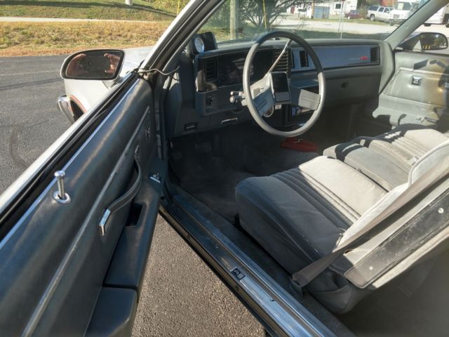 1986 Silver Chevrolet El Camino Cab & Chassis