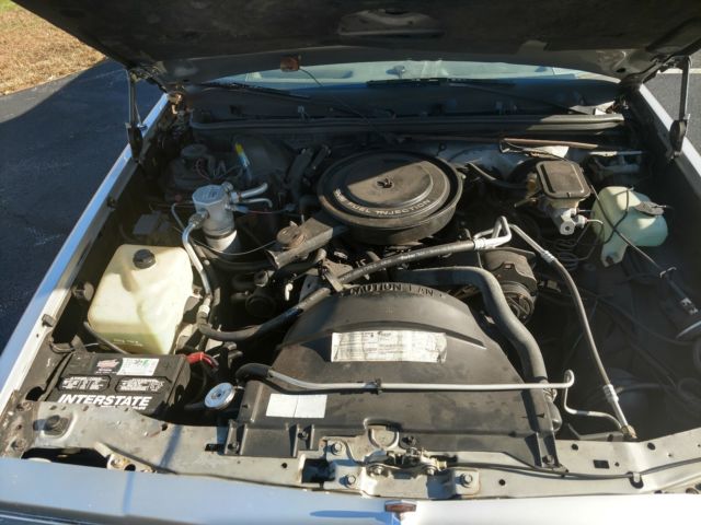 1986 Silver Chevrolet El Camino Cab & Chassis