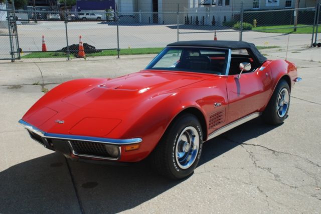 1971 Red Chevrolet Corvette Convertible