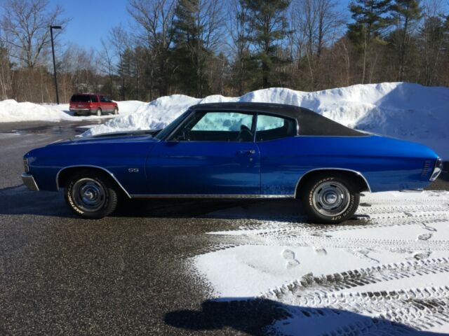 1972 Blue Chevrolet Chevelle Coupe