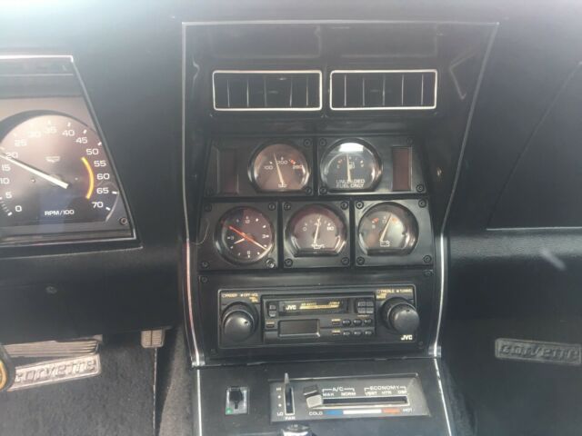 1978 Two Tone Light / Dark Silver Chevrolet Corvette Coupe