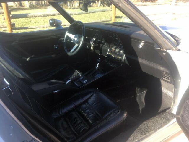 1978 Two Tone Light / Dark Silver Chevrolet Corvette Coupe