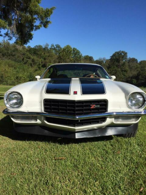 1973 Antique White Chevrolet Camaro Coupe