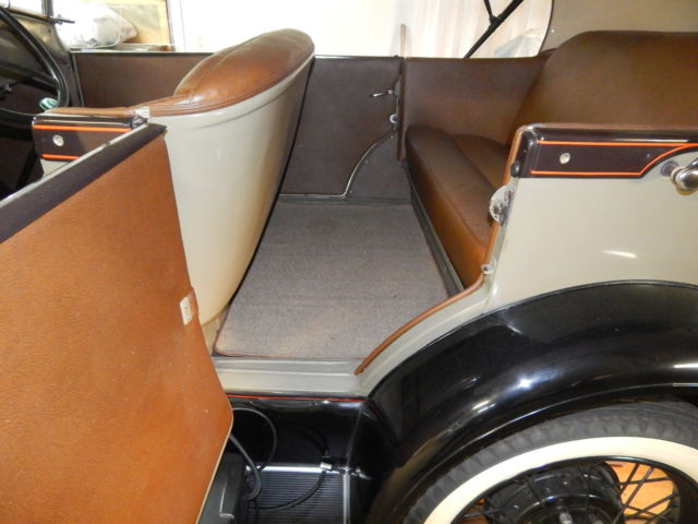 1929 Beige Ford Model A Convertible