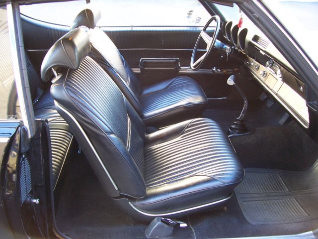 1969 Black Oldsmobile 442 Coupe