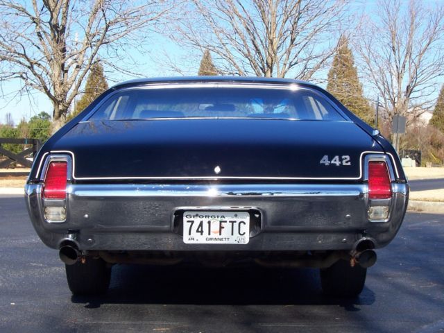 1969 Black Oldsmobile 442 Coupe