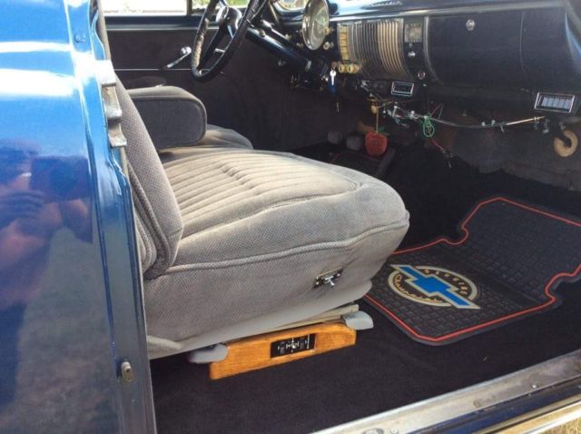 1949 Blue Chevrolet Sedan Delivery