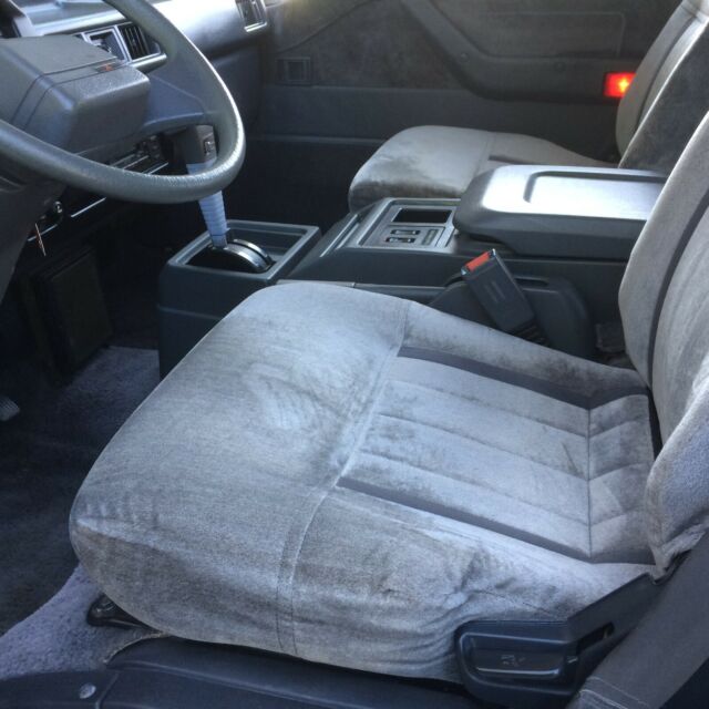 1987 Silver Mitsubishi Van Minivan