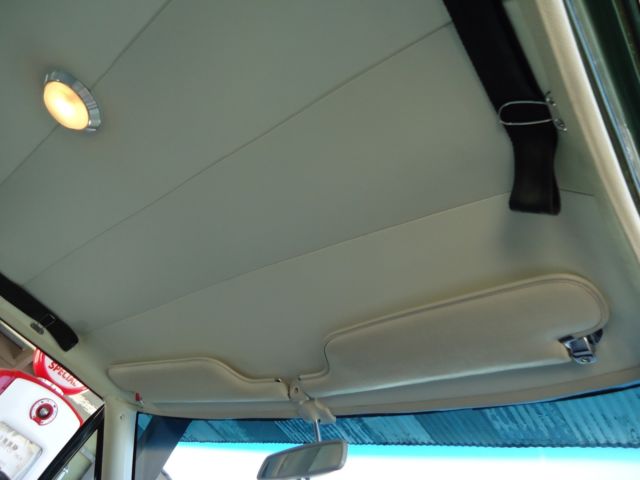 1970 Green Oldsmobile 442 SPORTS COUPE POST CAR