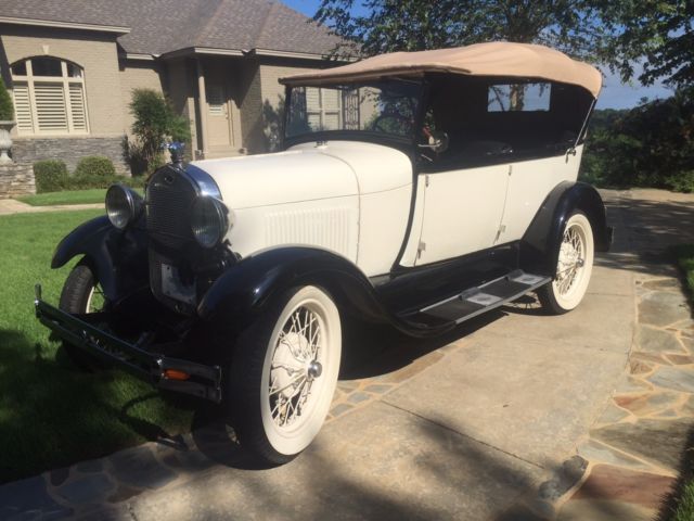 1928 White Ford Model A Phaeton