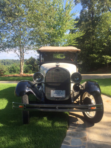 1928 White Ford Model A Phaeton