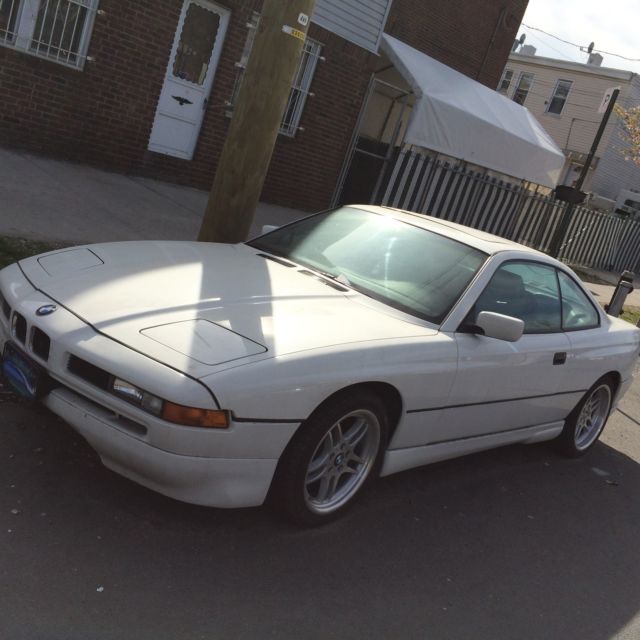 1992 White BMW 8-Series Coupe