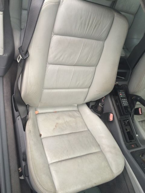 1992 White BMW 8-Series Coupe