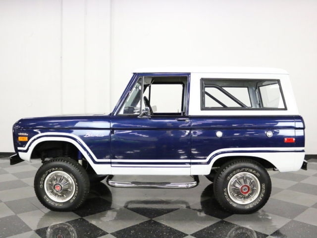 1970 Blue Ford Bronco SUV