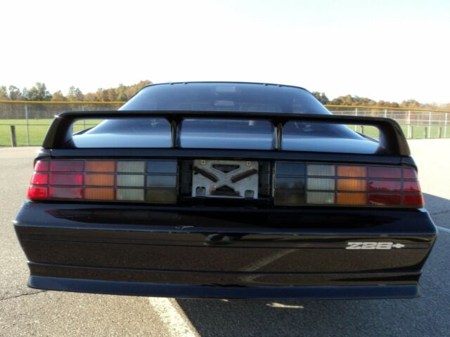 1991 Black Chevrolet Camaro