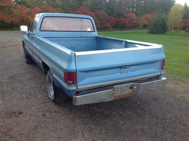 1986 Chevrolet C-10 Standard Cab Pickup