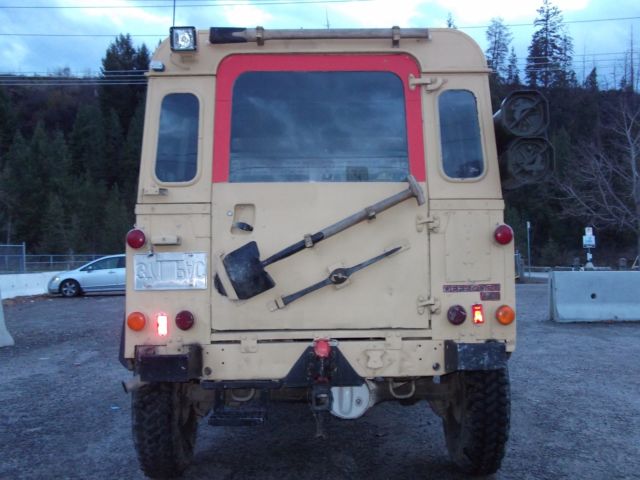 1991 TAN Land Rover Defender SUV