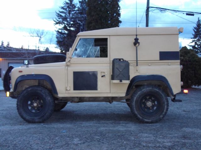 1991 TAN Land Rover Defender SUV
