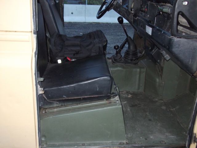 1991 TAN Land Rover Defender SUV