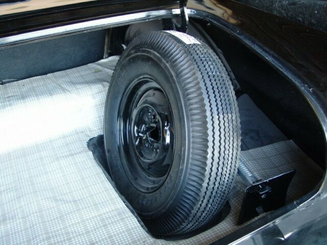 1957 Black & White Ford Custom Sedan