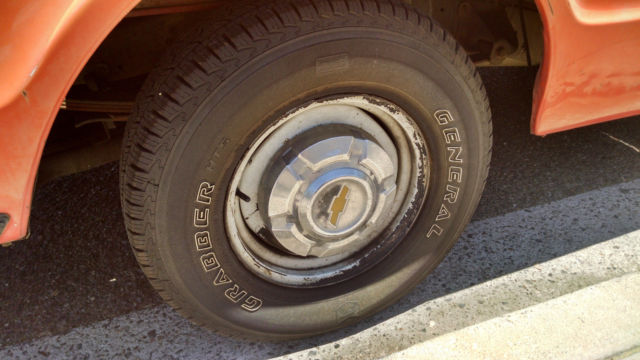 1972 Orange Chevrolet C-10 Standard Cab Pickup