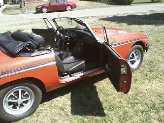 1976 Red MG MGB Convertible
