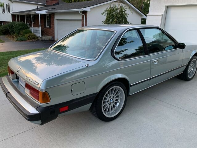1984 Blue BMW 6-Series Coupe