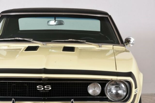1967 Yellow Chevrolet Camaro Hardtop