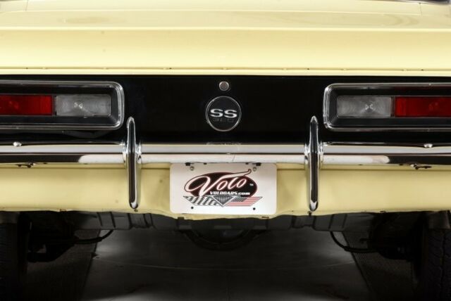 1967 Yellow Chevrolet Camaro Hardtop