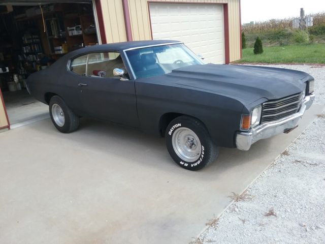 1972 Black primer Chevrolet Chevelle Coupe