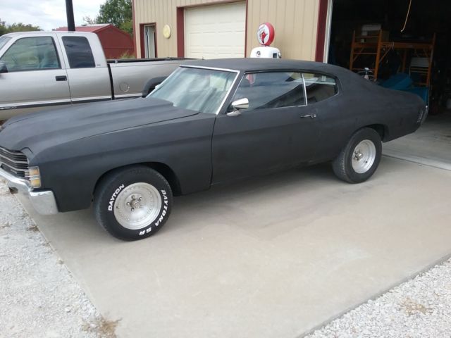 1972 Black primer Chevrolet Chevelle Coupe