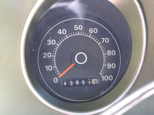 1976 Yellow Ford Maverick 4 DOOR SEDAN