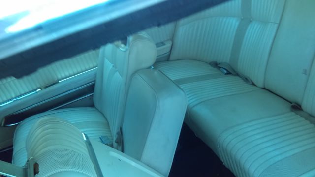 1970 Blue Ford Thunderbird Coupe