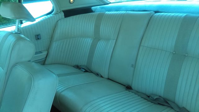 1970 Blue Ford Thunderbird Coupe