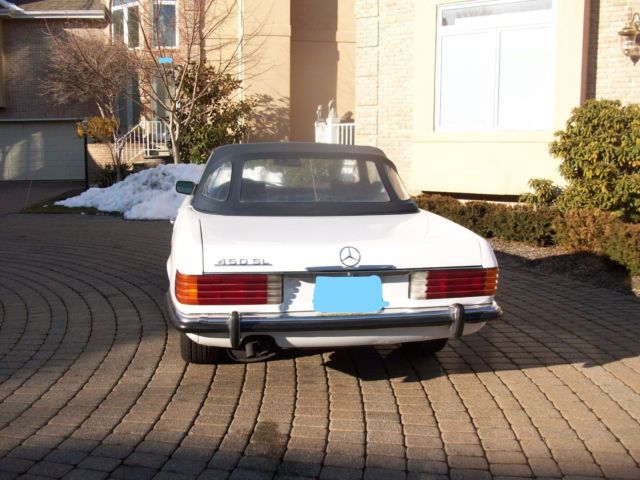 1973 White Mercedes-Benz 400-Series Convertible