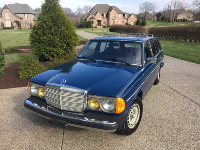 1985 Mercedes-Benz 300-Series