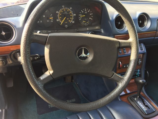 1985 Mercedes-Benz 300-Series