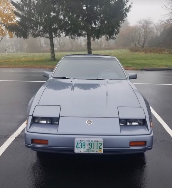 1986 Blue Nissan 300ZX Coupe