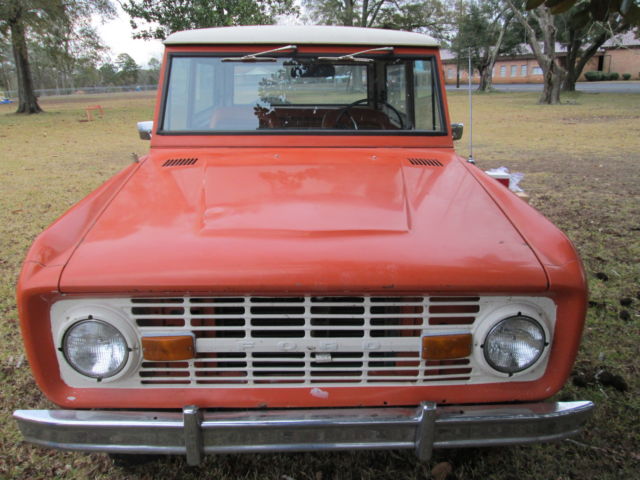 1973 BURNT ORANGE Ford Bronco 2 DR